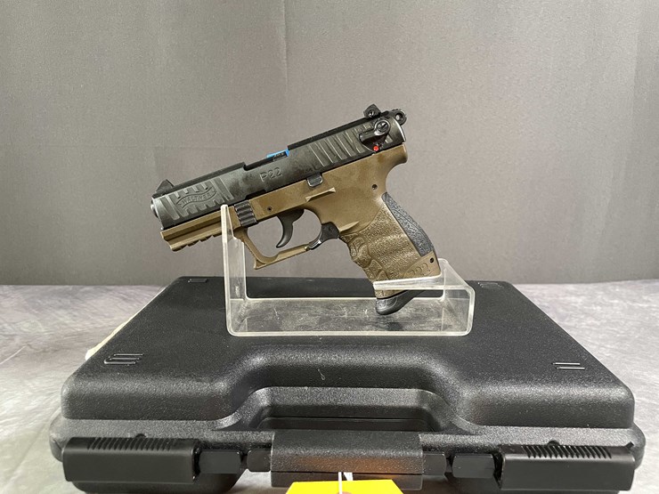 #5151-•-walther-p22q-military,-22-lr-pistol,-sn:-wa453979,-(neenah,-wi)-image-1