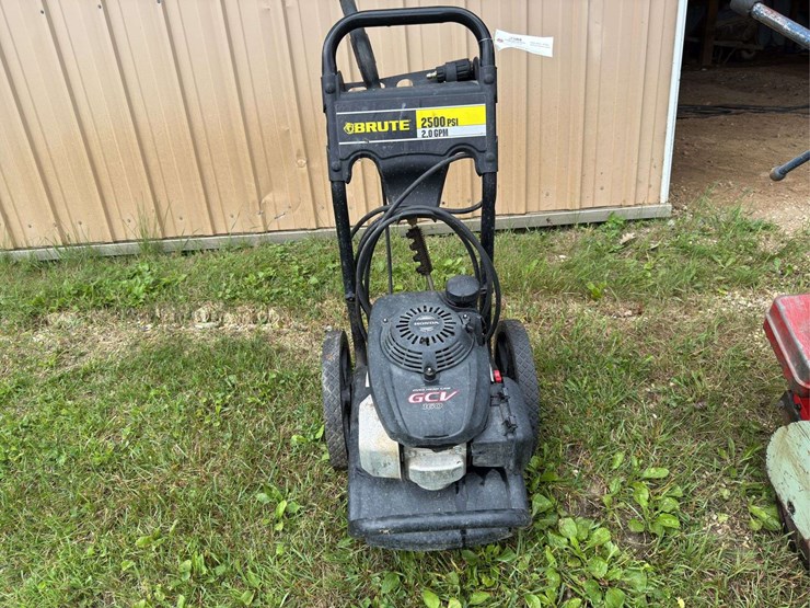 brute-2500-psi,-2gpm-gas-powered-pressure-washer,-honda-gcv-engine,-motor-i-image-1