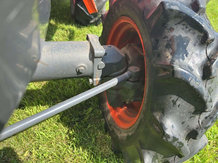 kubota-l2900-image-23