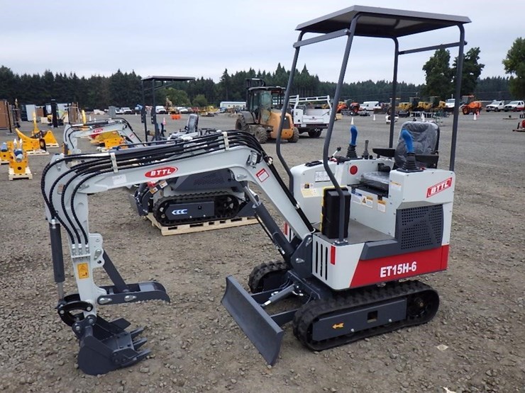 2025-bttl-et15h-6-hydraulic-excavator-image-1
