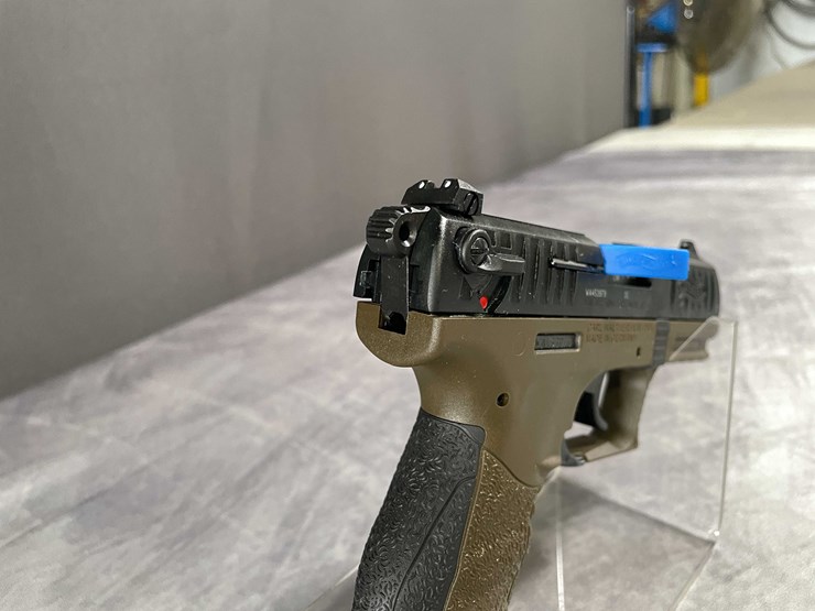 #5151-•-walther-p22q-military,-22-lr-pistol,-sn:-wa453979,-(neenah,-wi)-image-7
