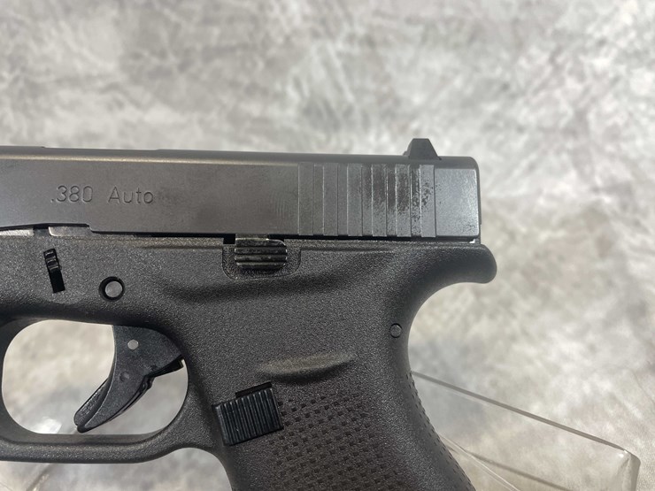 #5148-•-glock-g42,-380-auto-pistol,-sn:-afry717,-(neenah,-wi)-image-18
