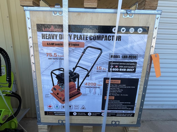 #2061-•-heavy-duty-plate-compactor-image-1