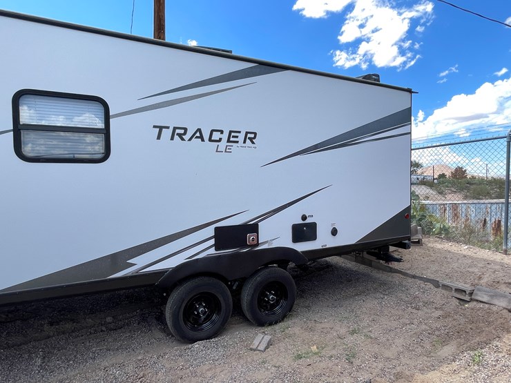 #499-•-2021-tracer-le-camper-(title-in-delay)-image-60