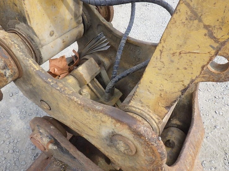 caterpillar-314d-hydraulic-excavator-image-9