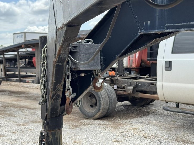 gooseneck-trailer-image-9