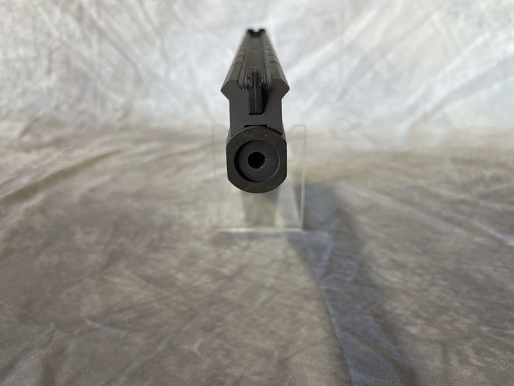 #5139-•-beretta-u22ne05,-22-lr-semi-auto-pistol,-sn:-r37778,-(neenah,-wi)-image-6