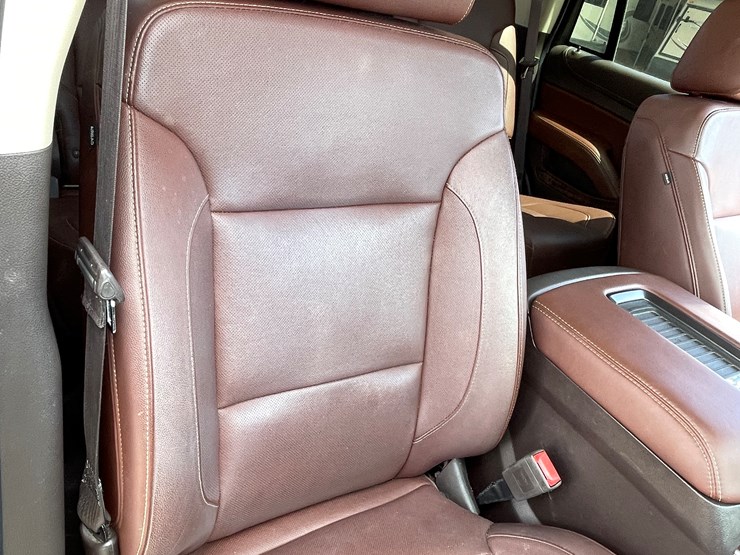 2017-chevrolet-tahoe-image-87