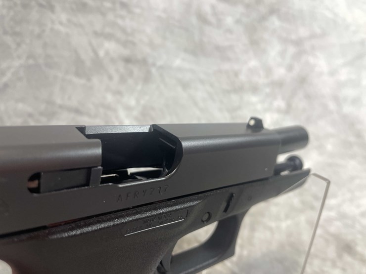 #5148-•-glock-g42,-380-auto-pistol,-sn:-afry717,-(neenah,-wi)-image-11