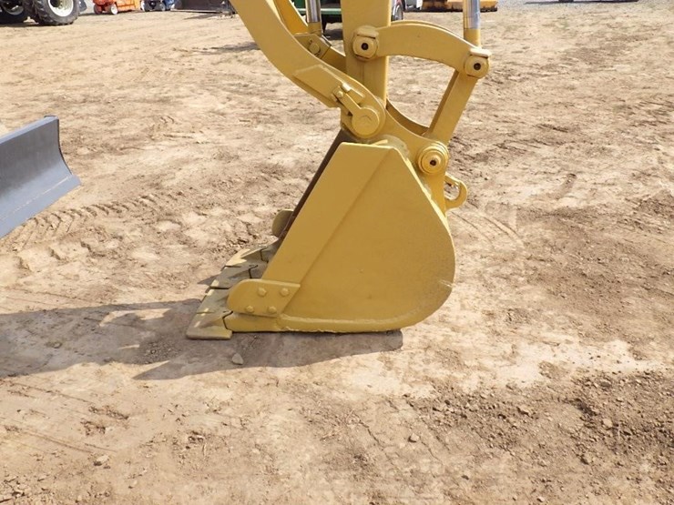 komatsu-pc58uu-3-image-19