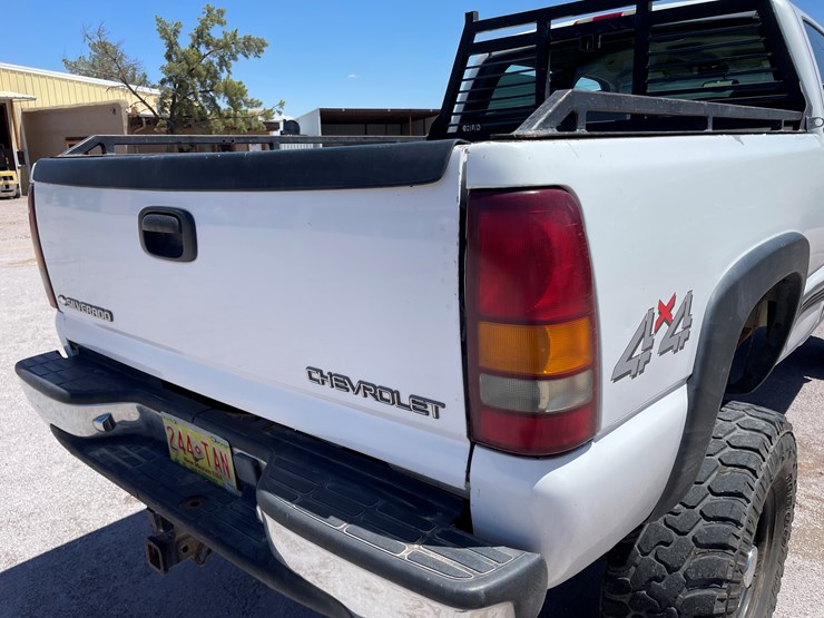 #509-•-2001-chevy-silverado-2500hd-4x4-(nm-title-in-delay)-image-45