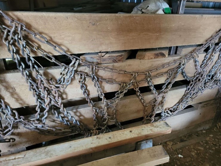 tractor-tire-chains---possibly-for-12.4x24-tires-image-2