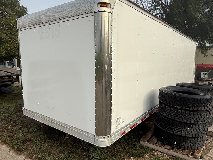 supreme-26-ft-image-1