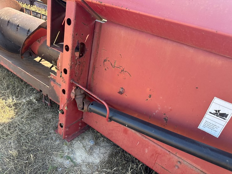 2004-case-ih-1010-image-13
