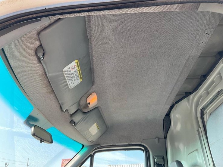 2004-dodge-sprinter-2500-image-74