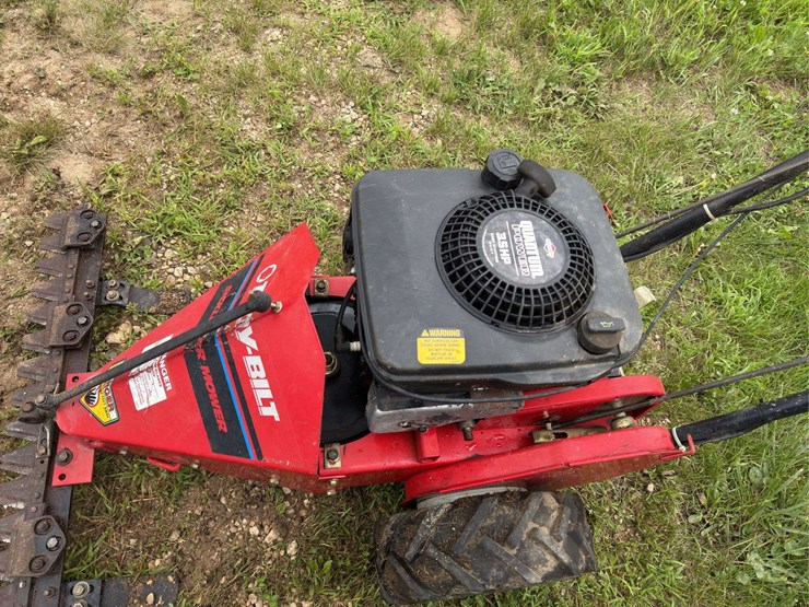 troy-built-sickle-bar-mower,-3.5-hp-briggs-and-stratton-engine,-self-propel-image-2