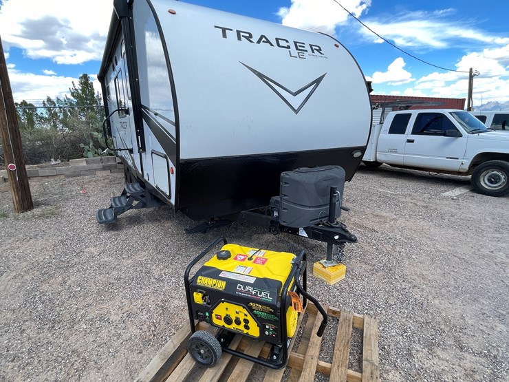 #499-•-2021-tracer-le-camper-(title-in-delay)-image-25