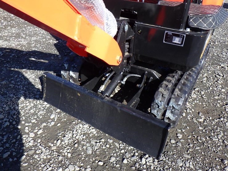 2025-tpm-tpm-16-hydraulic-excavator-image-9