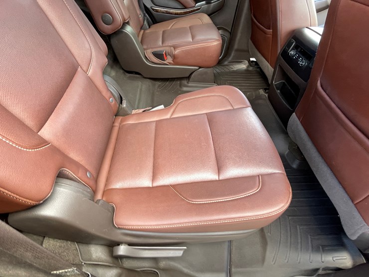 2017-chevrolet-tahoe-image-101