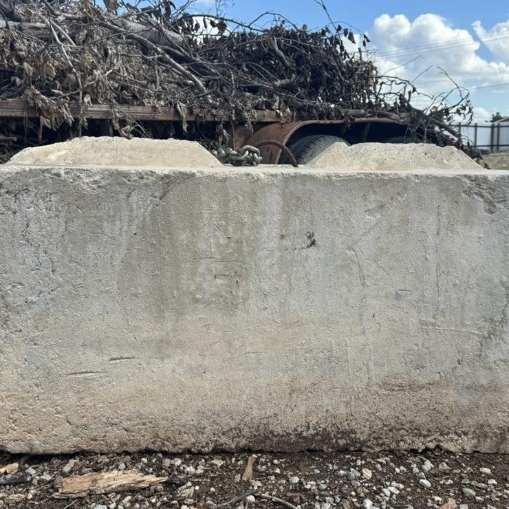 Stackable Concrete Barrier Block