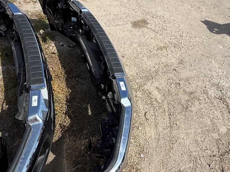 #26-•-2024-ford-front-bumper-image-3