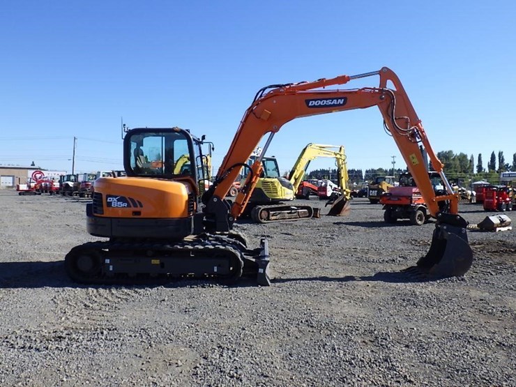 2021-doosan-dx85r-3-image-4