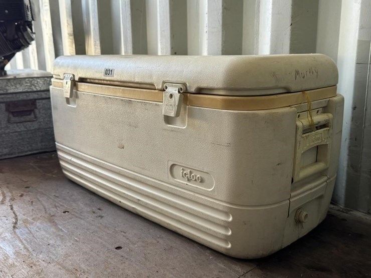 igloo-ice-chest-image-2