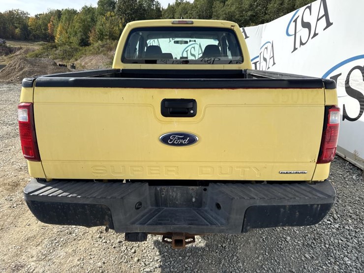 2010-ford-f250-image-4