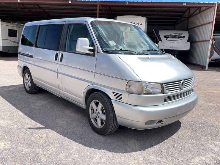#501-•-2002-volkswagen-eurovan-mv-(title-in-delay)-image-94