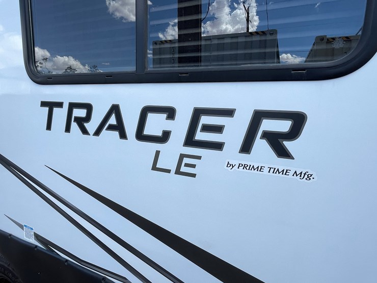 #499-•-2021-tracer-le-camper-(title-in-delay)-image-7