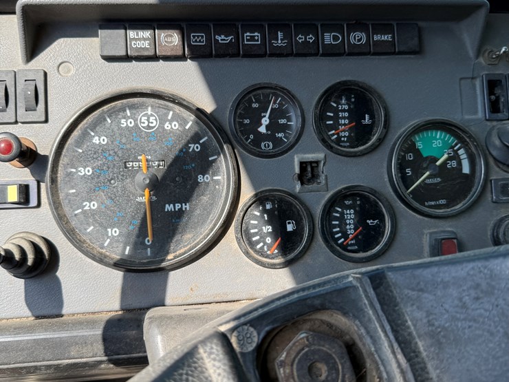 #104-•-1998-mack-single-axle-dually-dump-truck-image-11