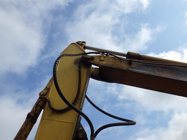 caterpillar-313b-cr-image-11