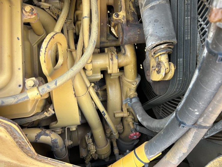 caterpillar-d9r-image-37