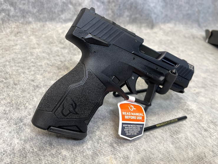 #4563-•-taurus-tx22-compact,-.22-lr-handgun,-sn:-1tj003184,-(princeton,-mn)-image-2