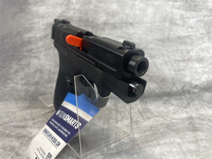 #5172-•-smith-&-wesson-m&p-shield,-9mm-luger-pistol,-sn:-jnj6613-(neenah,-wi)-image-4