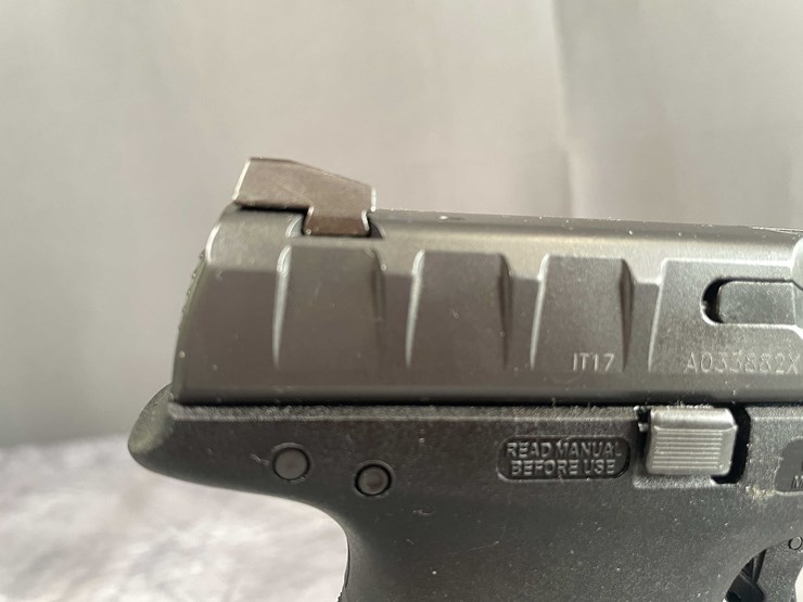 #5158-•-beretta-apx,-9mm-luger-pistol,-sn:-a033882x,-(neenah,-wi)-image-9
