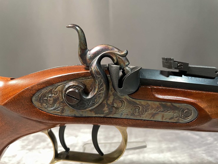 #5177-•-thompson-j.-center-arms,-.45-cal.-muzzleloader,-sn:-34615,-(neenah,-wi)-image-10