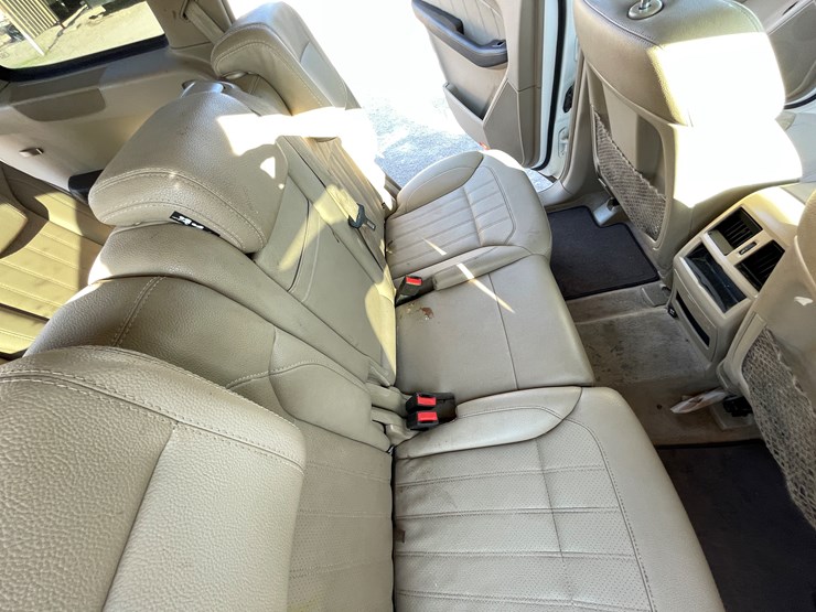 2015-mercedes-benz-gl450-image-91