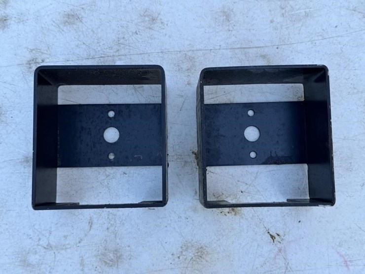 trailer-light-boxes-image-2