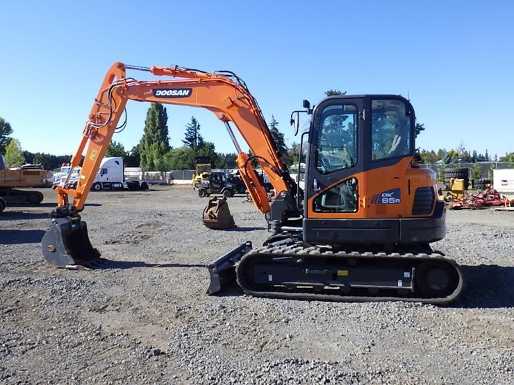 2021-doosan-dx85r-3-image-8