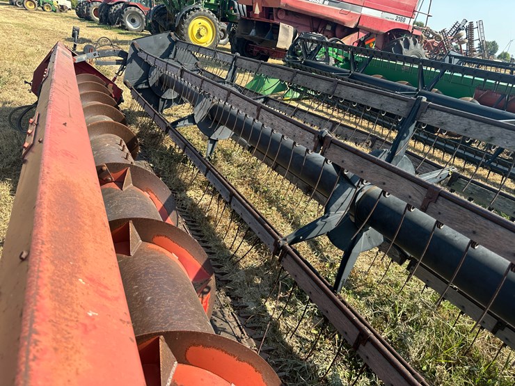 2004-case-ih-1010-image-12