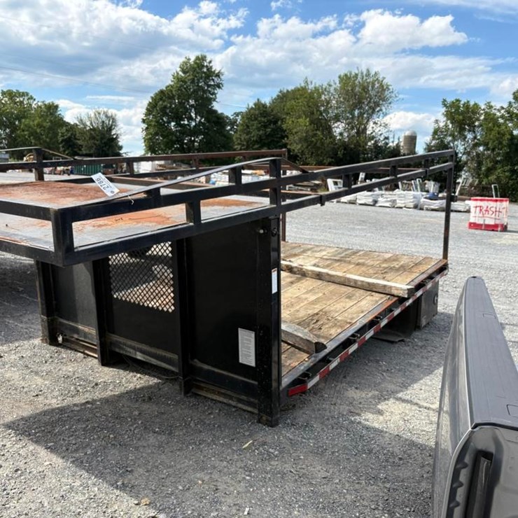 Flatbed Stake Body