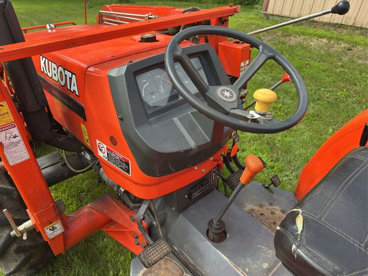 kubota-m5400-image-16