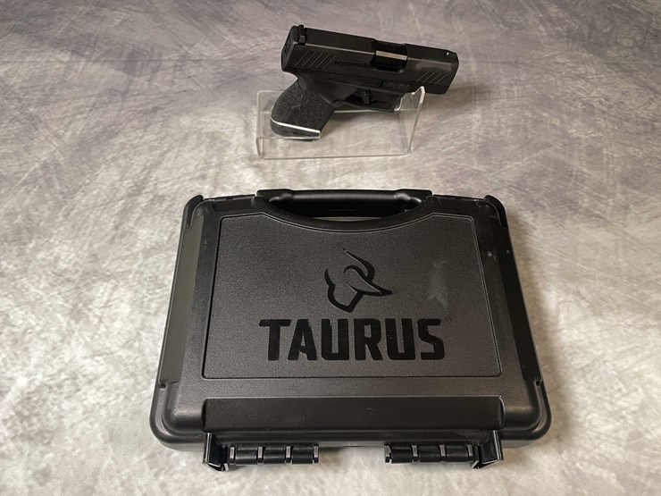 #5156-•-taurus-gx4,-9mm-luger-pistol,-sn:-1ga44039,-(neenah,-wi)-image-1