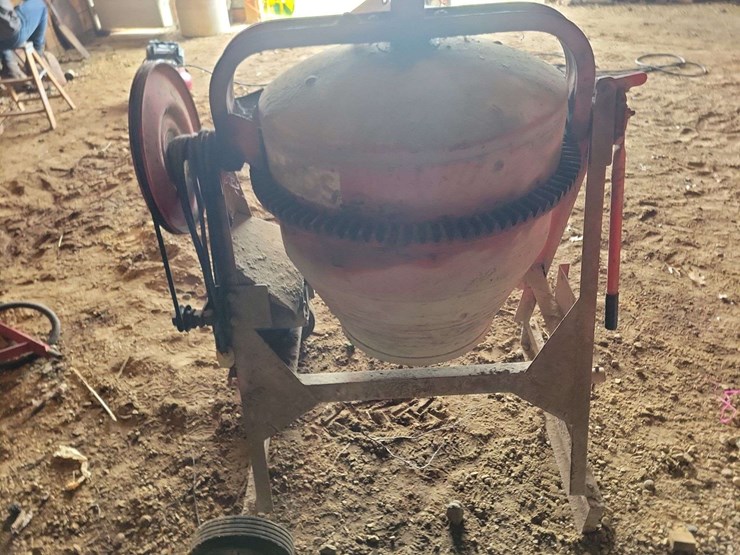 electric-drive-cement-mixer,-solid-wheels,-1hp-motor-image-2