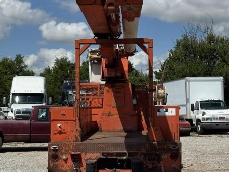 1986-chevrolet-c6v-bucket-truck-image-6