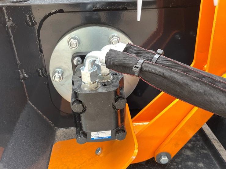 #2012-•-skid-steer-trencher-image-13
