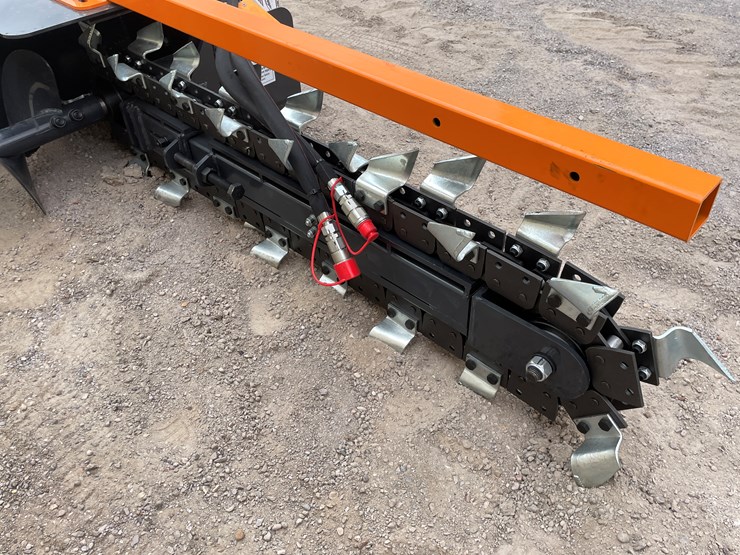 #2011-•-skid-steer-trencher-image-4