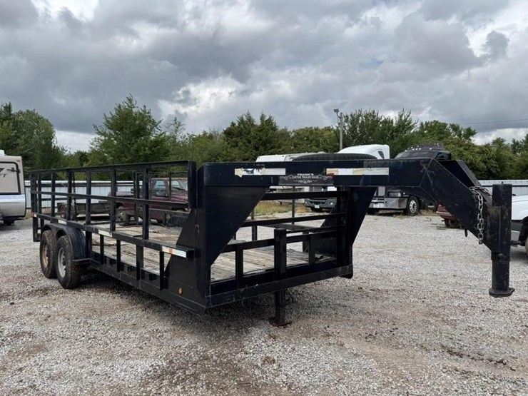 gooseneck-trailer-image-2