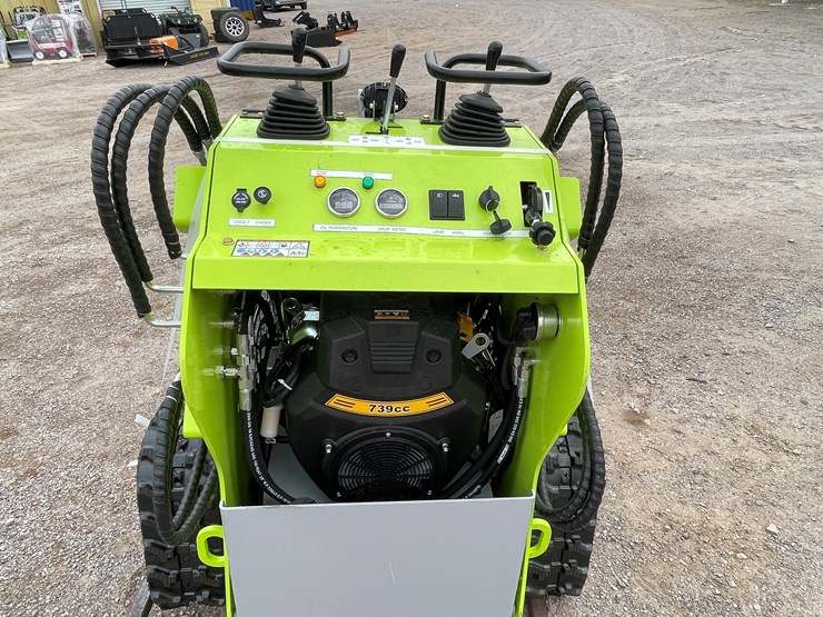 #2026-•-mini-skid-steer-loader-image-8
